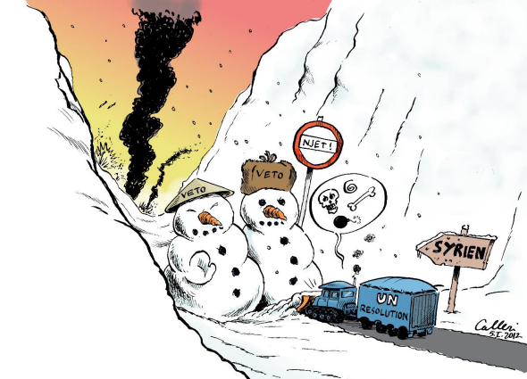 Karikatur: Zwei Schneemänner mit VETO-Hüten blockieren einen UN-Resolution-Lkw vor einem Schild „Syrien“, Rauch im Hintergrund.