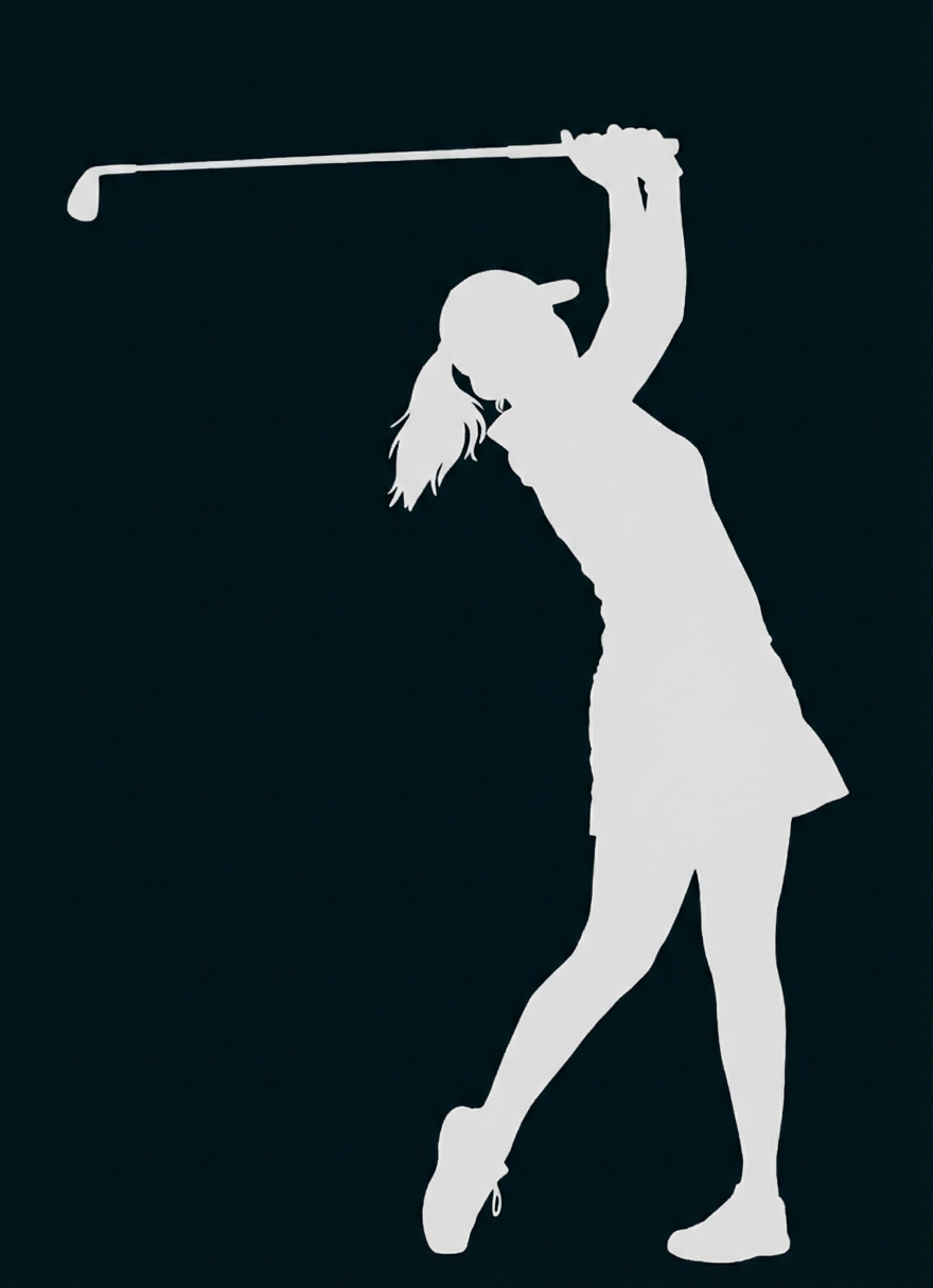 Silhouette einer Frau beim Golfschwung