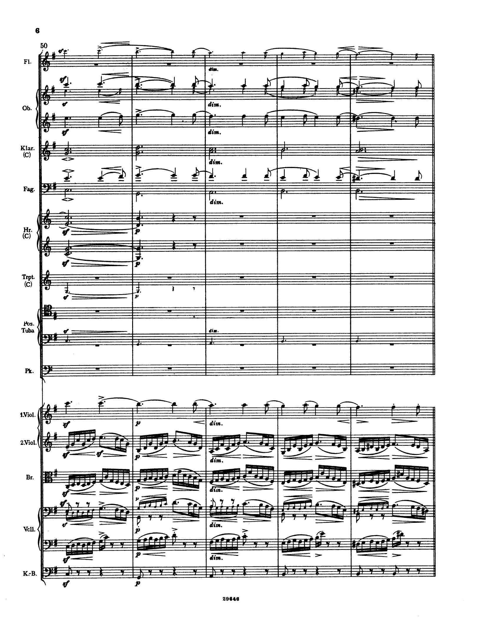 Notenblatt eines Orchesterstücks mit vielen Instrumentenstimmen